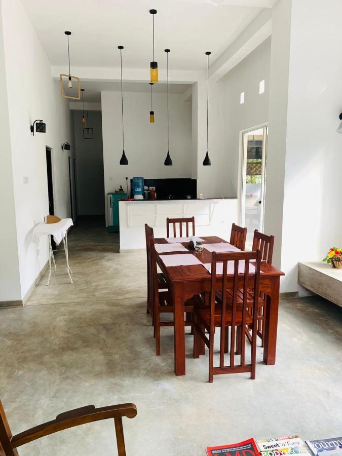 Everdew Kandy Rooms Bagian luar foto