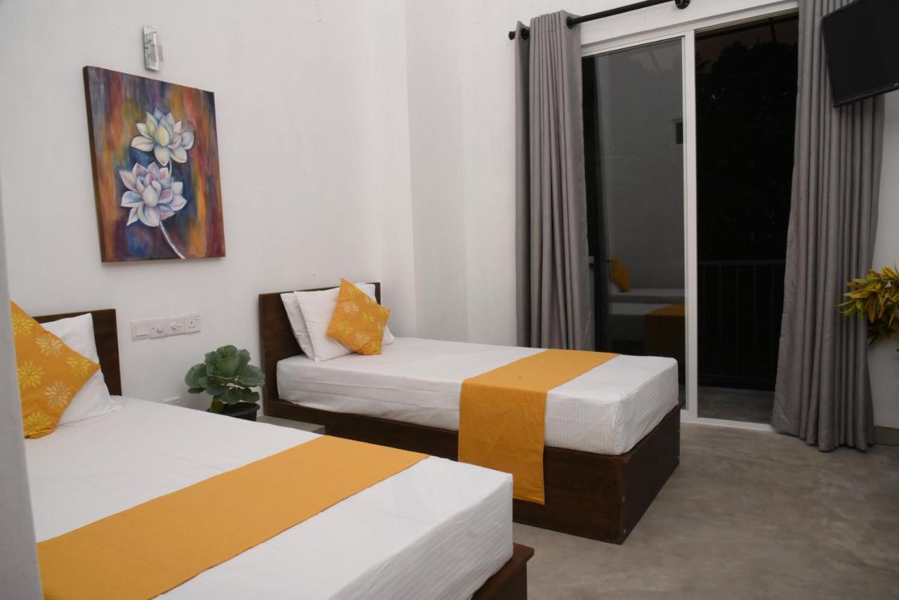 Everdew Kandy Rooms Bagian luar foto